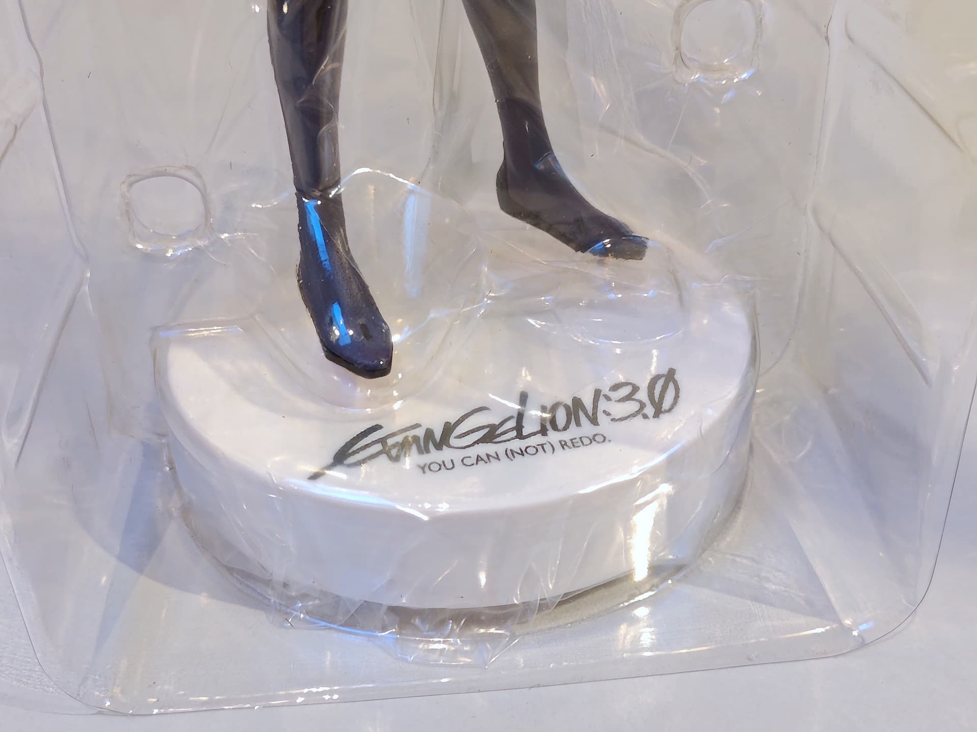 Wave Evangelion 3.0 Asuka Shikinami Langley Plug Suit Ver.Q Figure — image 6