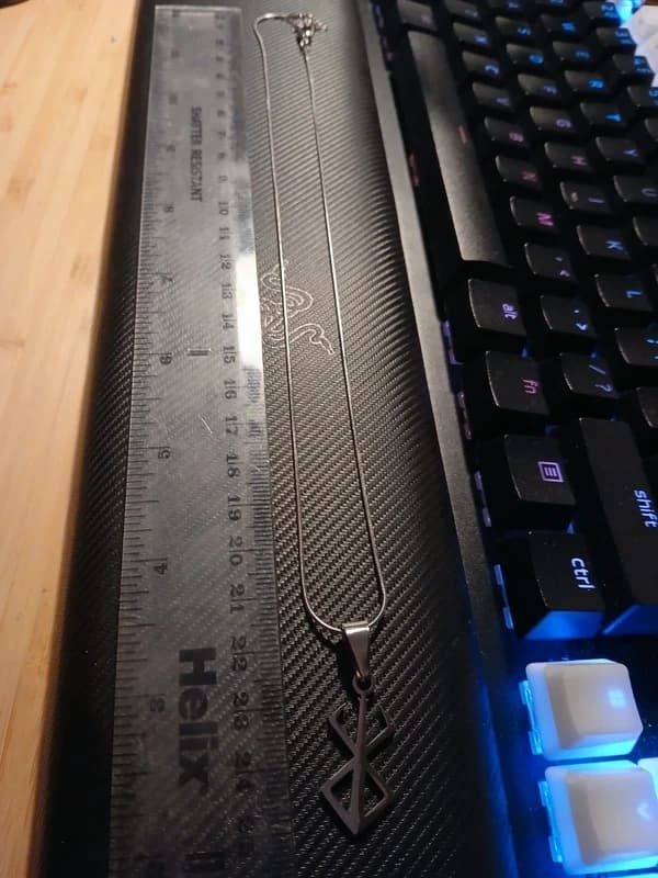 Berserk necklace — image 3